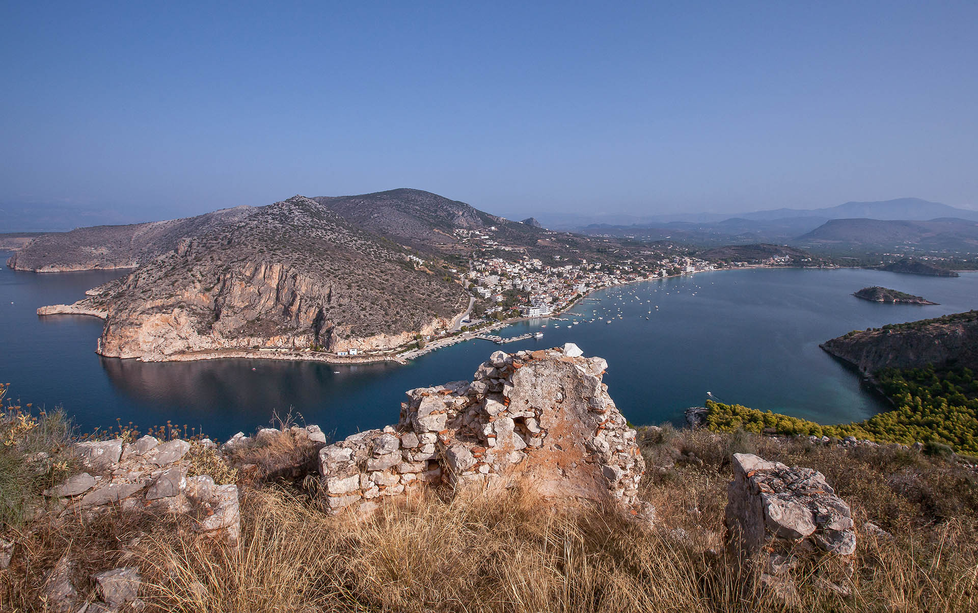 A complete guide to Tolo, a tourist area in the county of Argolida,  Peloponnese, Greece